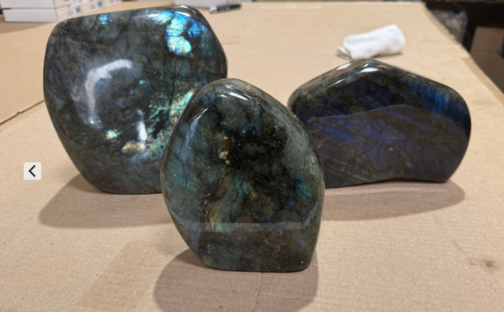 - Flashy Free-Standing Polished Labradorites - Madagascar #372764